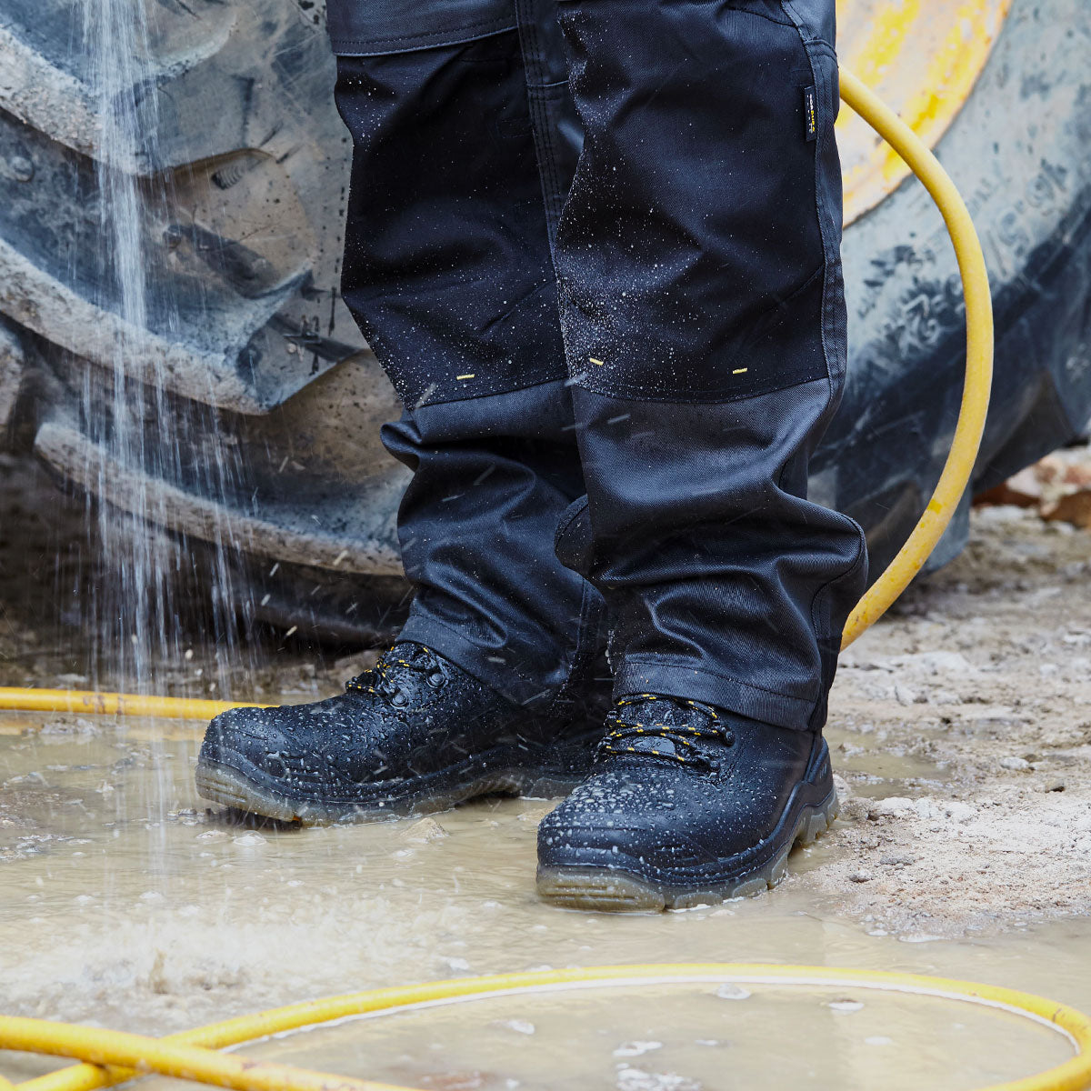 DeWalt Newark Waterproof Safety Hiker Black - - Customisable Footwear