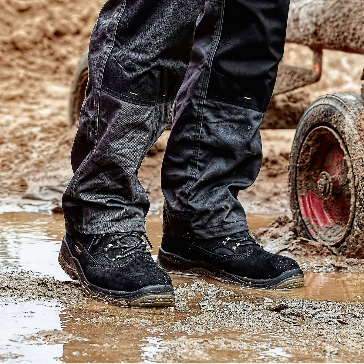 DeWalt Challenger 3 Waterproof Safety Hiker Black - - Customisable Footwear