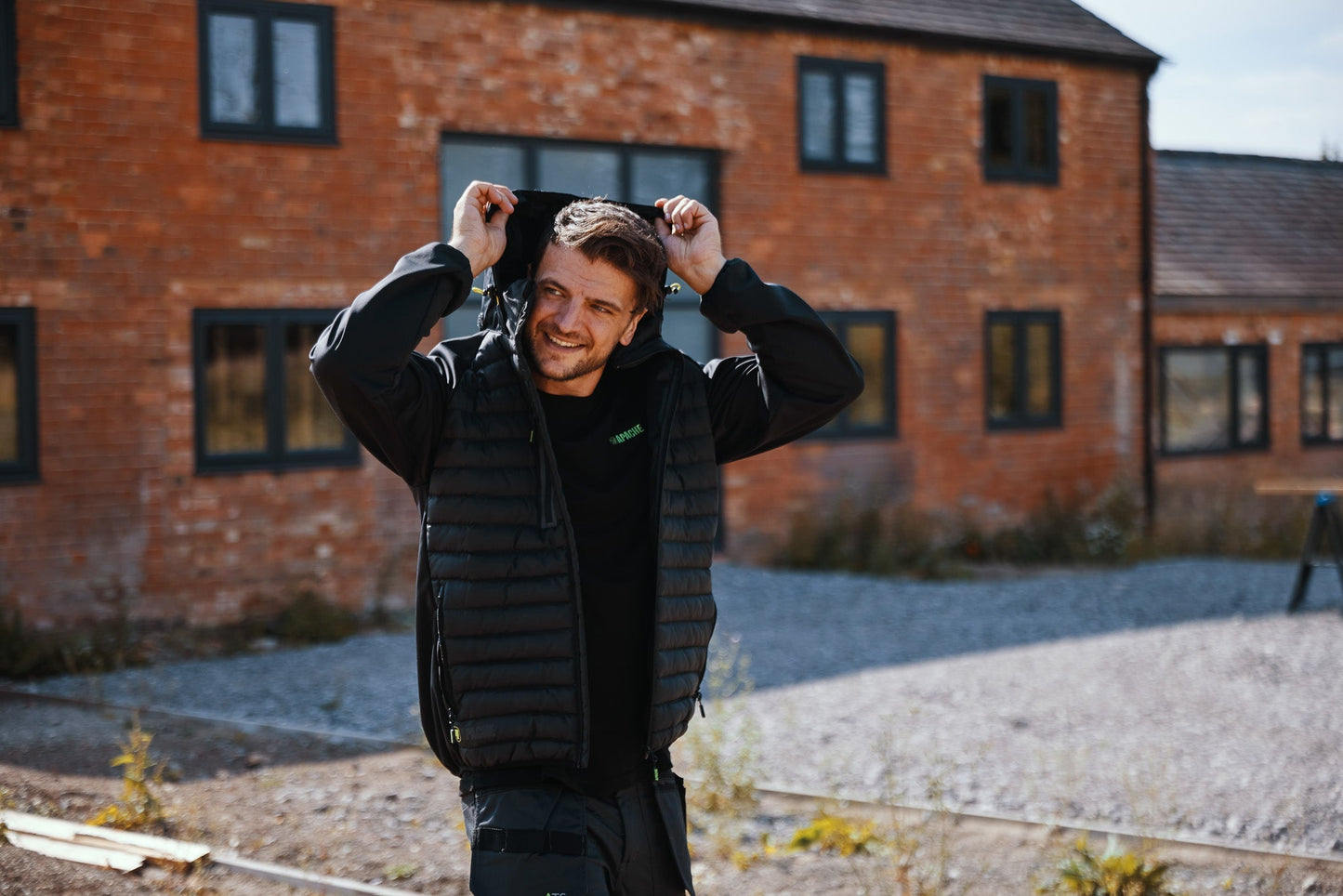 Apache Ashcroft Hybrid Jacket with Foldaway Hood Black - - Customisable Workwear