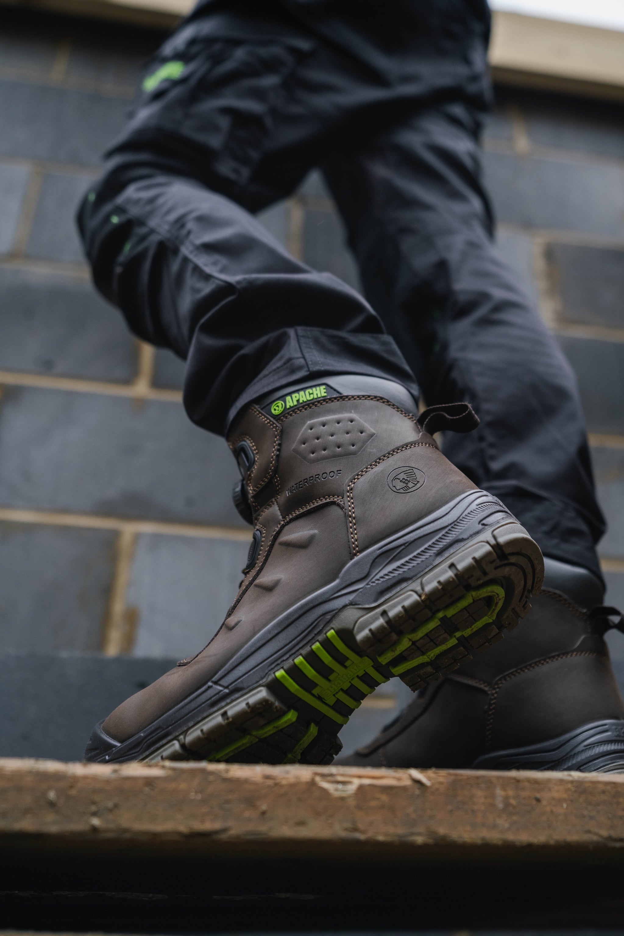 Apache - Churchill Brown Waterproof FITGO Safety Boot ESD |  Apache