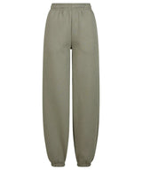 Women’s fluffy sweatpants