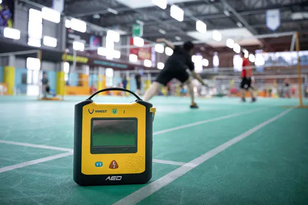 Vi Vest Vivest Power Beat Semi Automatic Defibrillator Aed X Cm2081 - - Customisable Defibrillators