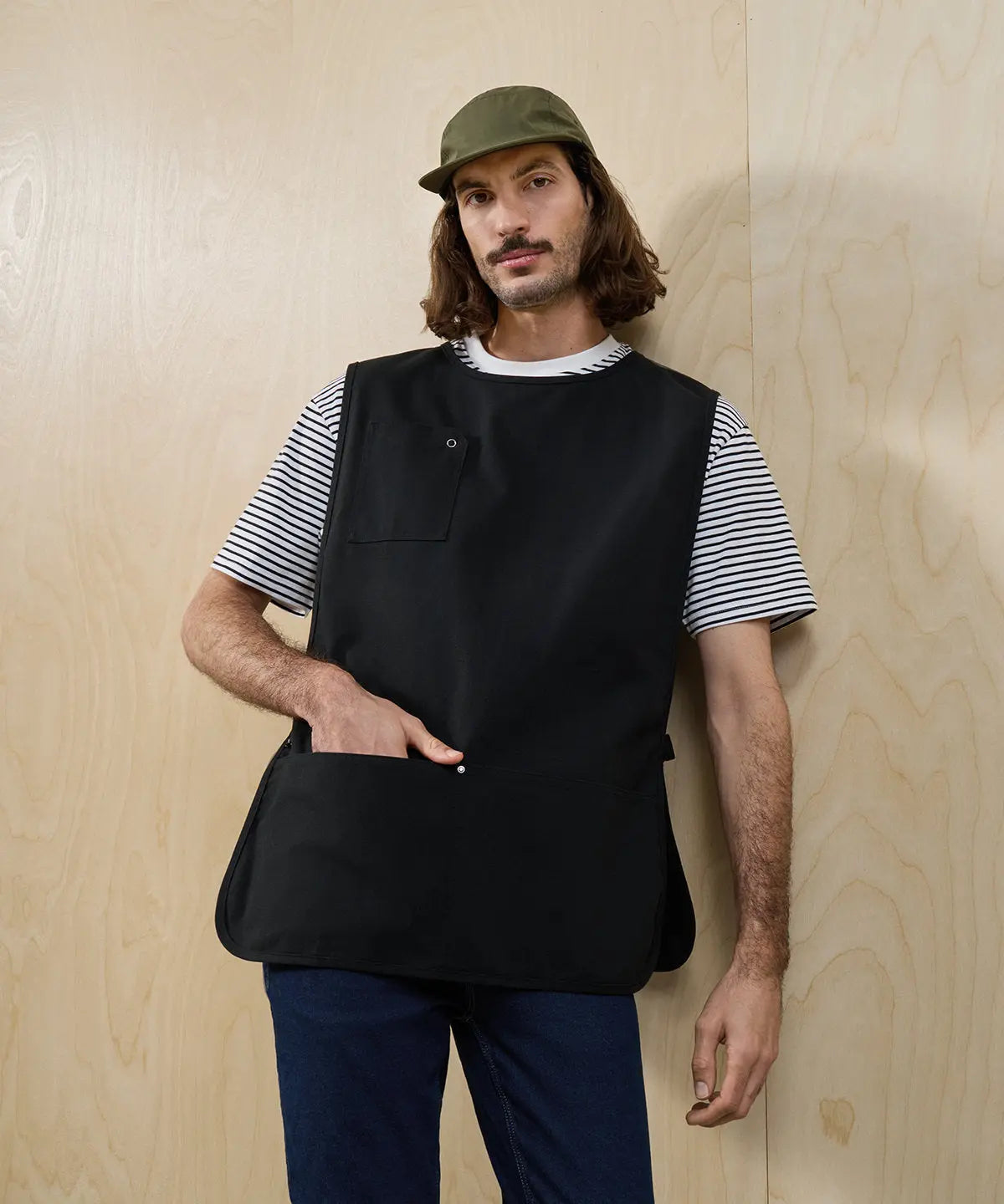 ‘Utility 2.0’ vest apron