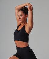 Women's seamless sports bra